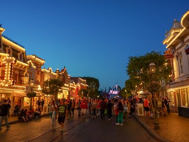 Disney 2013-03
