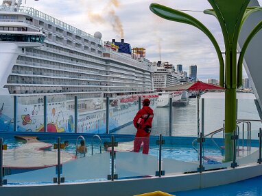 Getting There & Sailaway