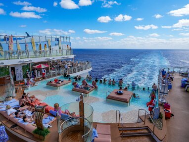 2025-01 Icon of the Seas